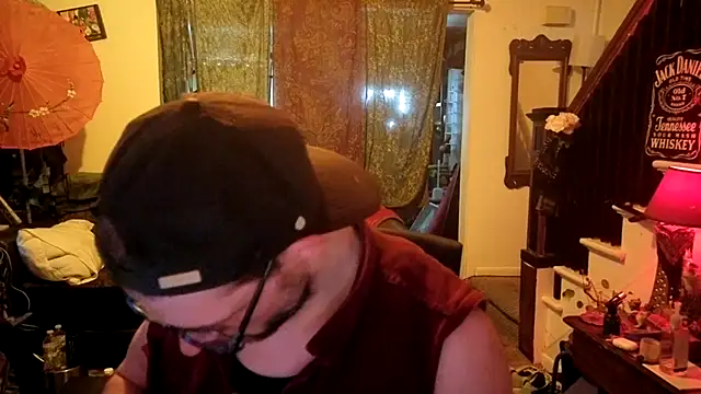 צ'אט XXX בשידור חי של MasterDaddyCool