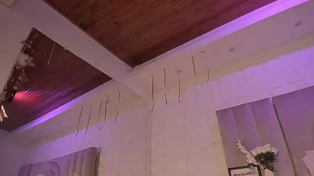 Czat XXX na żywo – chloe_larson