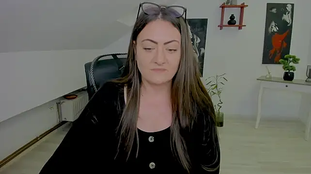 MistressDarrah – Live XXX-chat