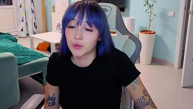 Im_suka Chat XXX in diretta