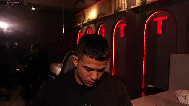 JacksonBell9 现场XXX聊天