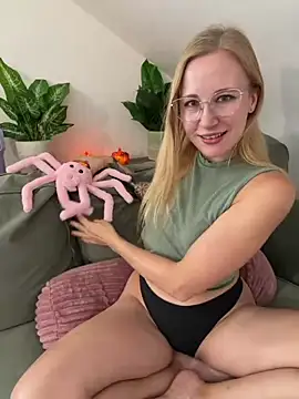 marie_hardon's Live XXX Chat
