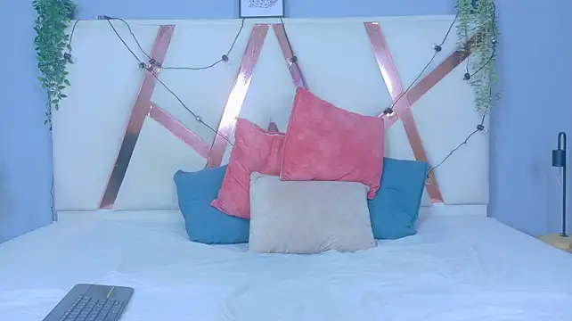 Czat XXX na żywo – LilithMonroe__