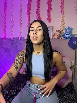 Chat +18 de Dalila_ec ao vivo