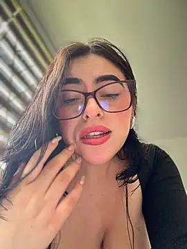Wkatte Live XXX Chat