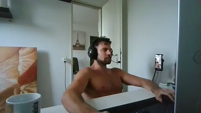 alpha-hunkn Live XXX chat