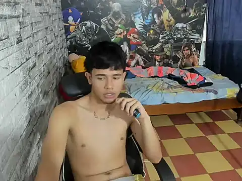 marek_sanchez – Naživo XXX chat