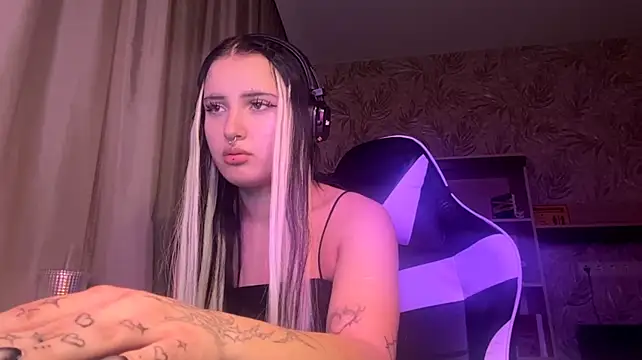 SharikaBabecki Live XXX Chat