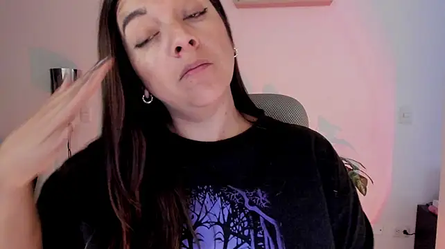 urcute_kitten Chat XXX live