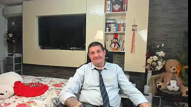 SpartacusDaddy48 라이브 XXX 채팅