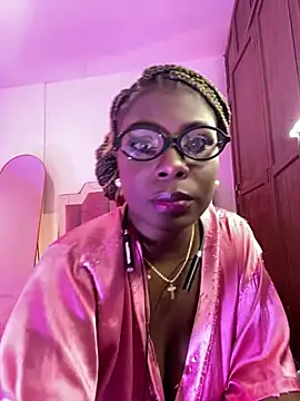 Chatroom XXX en direct de LoveQueen2