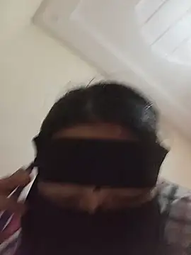 Nona-arabe Adlı Modelin Canlı XXX Sohbeti