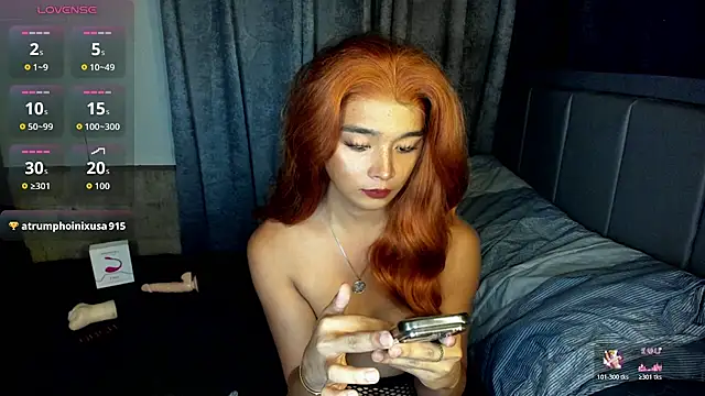 TrinityFucksYou Chat XXX in diretta