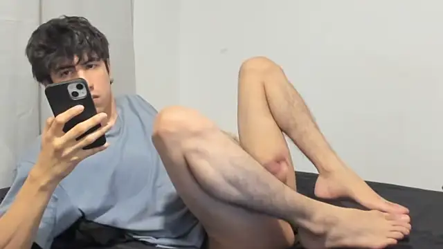 XXX chat uživo modela Kael_Azui