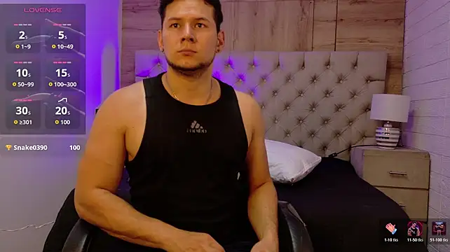 Izui_Pierce Live XXX Chat