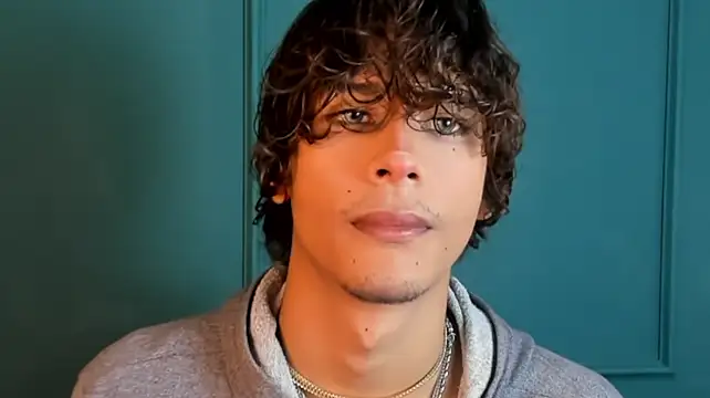 derek_blake élő XXX-chatje