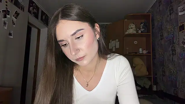 KittyNoSkirty Chat XXX live