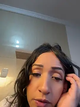 Chatroom XXX en direct de kendall_flower