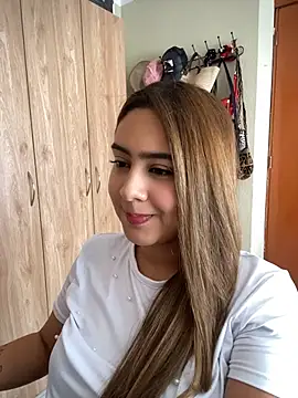 Miabonnett_'s Live XXX Chat