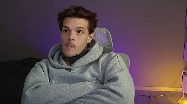 DENIS_HERE Live XXX-Chat