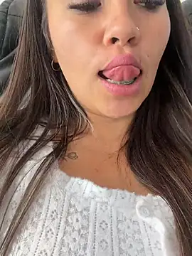 Chat XXX en directo de LIZ-06_