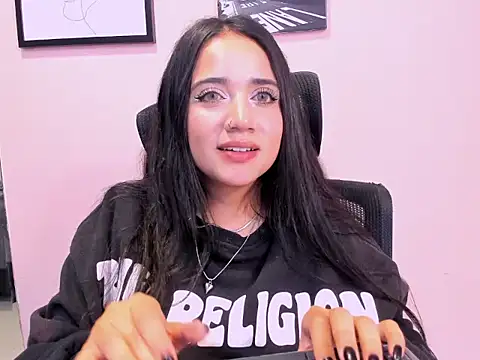 دردشة NoahRosse الجنسية المباشرة