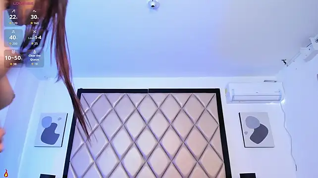 XXX chat uživo modela charlottewhitte
