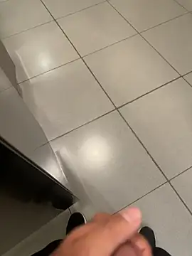 Živý XXX chat liam_bronw