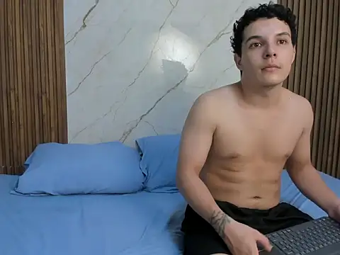 Velvet_Stone élő XXX-chatje