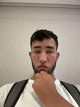 Chat XXX ao vivo de liam_bronw