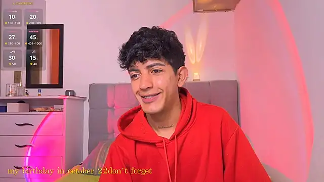 teobuff Adlı Modelin Canlı XXX Sohbeti