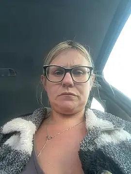 Czat XXX na żywo – lady_gloria69