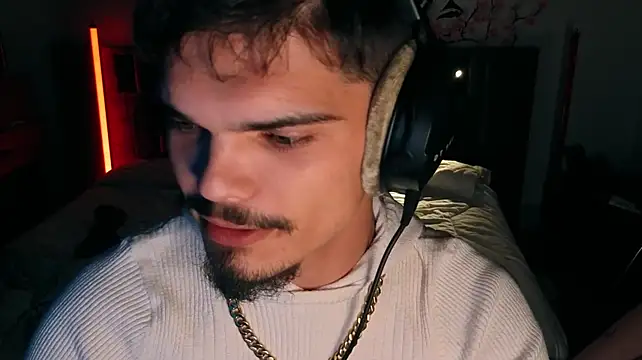 Онлайн чат XXX JordanShow