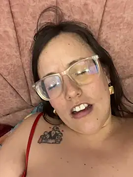 Chatroom XXX en direct de I_Am_BellyRose