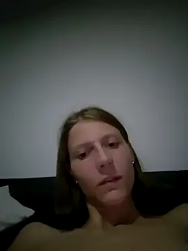 Chat +18 de carriemausi ao vivo
