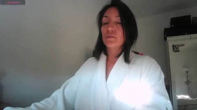 Yulian_Milf Live XXX-chat