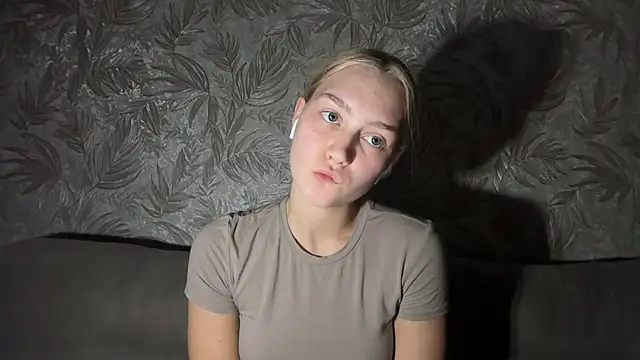 โชว์เว็บแคมของ blondegirl2026