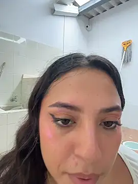 MeggyMae_'s Live XXX Chat