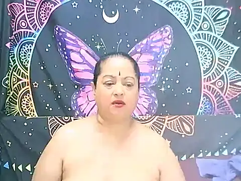 matureindian's Live XXX Chat