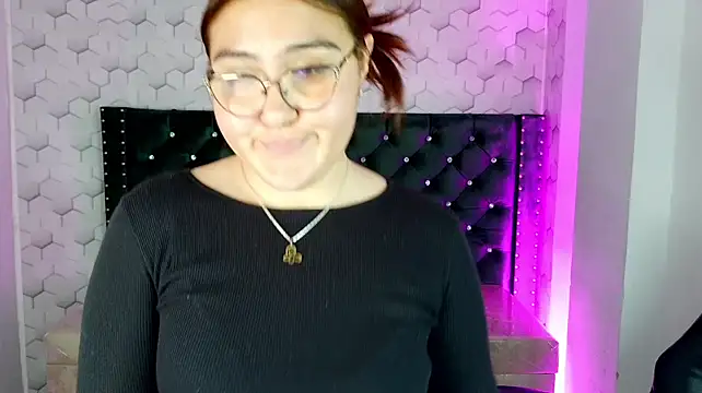 دردشة conniejames_m الجنسية المباشرة