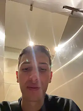 Živý XXX chat Thiago_Jones1