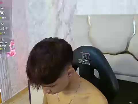 OLIIVER_TAY Live XXX Chat