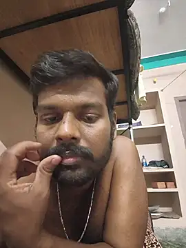 Vijayanbigc লাইভ XXX চ্যাট