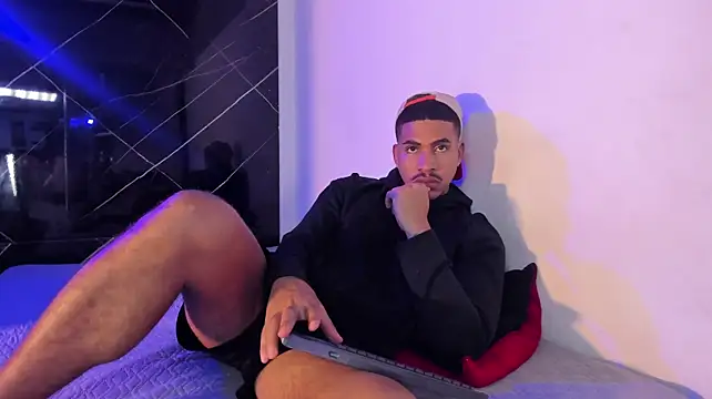 Chat +18 de Chirshot_ ao vivo