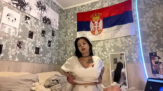cutevina's Live XXX Chat