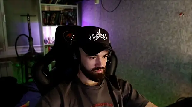 Živý XXX chat _Serious_Man
