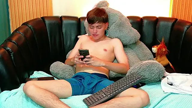 Brian_Montes Live XXX Chat