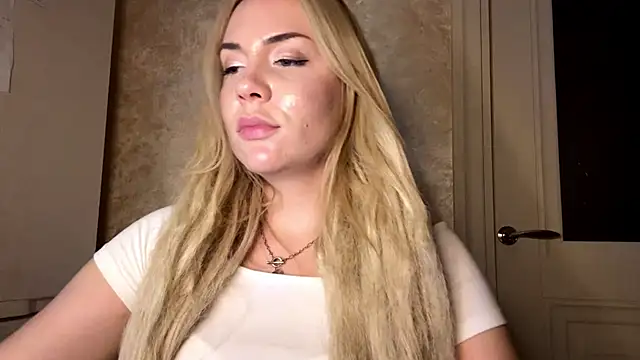 Chat XXX en directo de NoreneKast