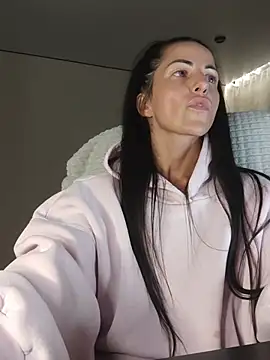 Cute____Girl Chat XXX in diretta