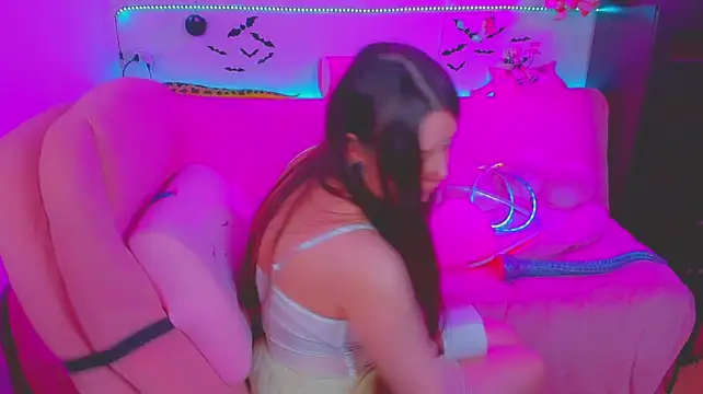 KitsunePrincess élő XXX-chatje